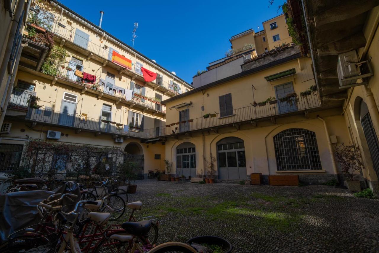 Navigli-Centro-Universita, Amazing New Apartment Milão Exterior foto
